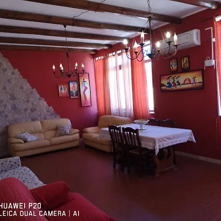 La Casa Di Nicola Apartment *